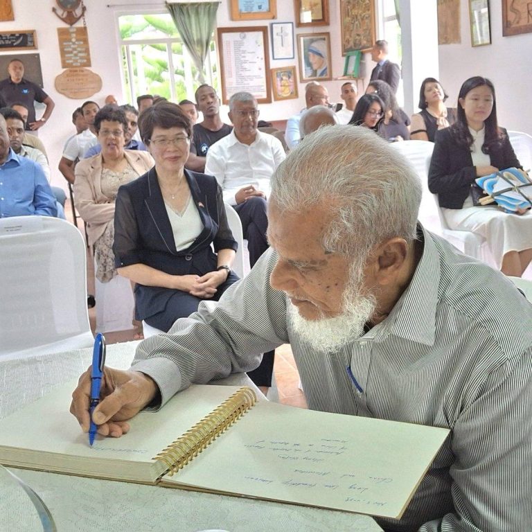 579183736_122157555800749960_3045755414504975774_n