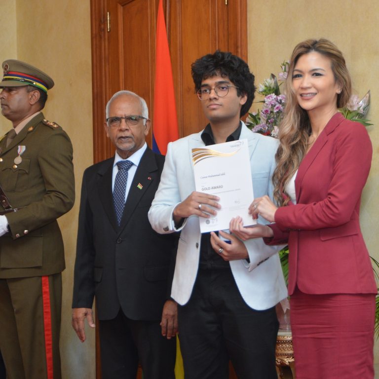 643691358_122174374430749960_6215369955087803511_n